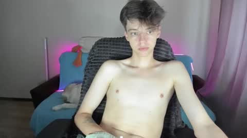 guy_liam1 online show from 09.20.25