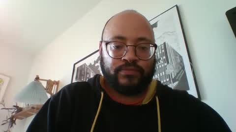 Snapshot of guy_wood15 chatting on 02.03.25 guy_wood15 online show from 02.03.25