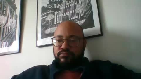 Snapshot of guy_wood15 chatting on 10.07.25 guy_wood15 online show from 10.07.25