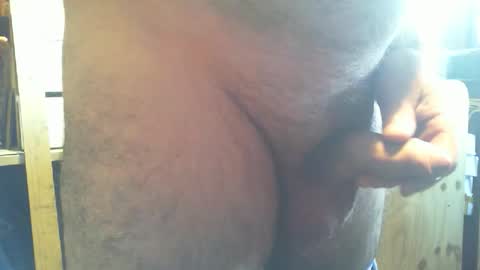 Snapshot of guypillard chatting on 09.28.25 guypillard online show from 09.28.25