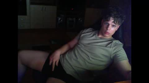 Snapshot of gymguy0505 chatting on 02.09.26 gymguy0505 online show from 02.09.26