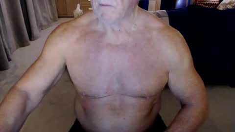 Snapshot of gymguyuk28 chatting on 03.03.26 Gymguy online show from 03.03.26
