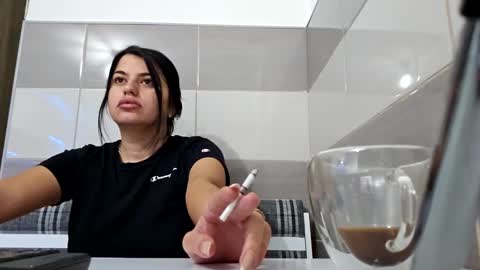 Snapshot of gyna_gyna chatting on 12.05.24 Gyna online show from 12.05.24