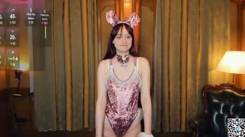 Snapshot of h0lyangel chatting on 05.01.26 Kelly Lilly online show from 05.01.26