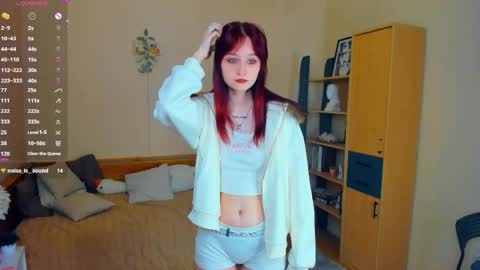 Snapshot of h0lyangel chatting on 06.01.26 Kelly Lilly online show from 06.01.26