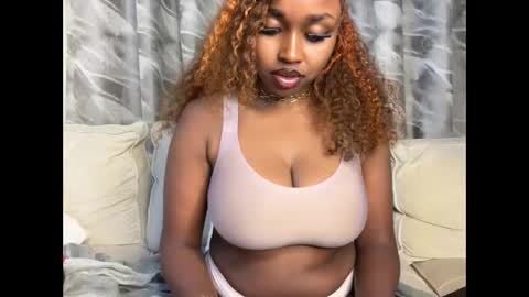 h_o_t_goddess online show from 10.12.25