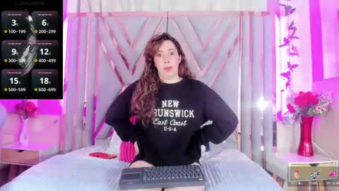 Snapshot of hada_russo chatting on 06.16.26 hada online show from 06.16.26