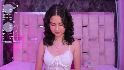 Snapshot of hadakiss chatting on 10.01.25 Hada online show from 10.01.25