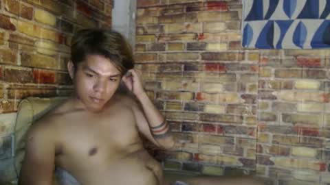 Snapshot of hadasam26 chatting on 01.28.25 SAM online show from 01.28.25