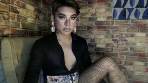 Snapshot of hadasam26 chatting on 02.25.25 SAM online show from 02.25.25