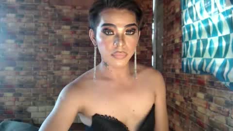 Snapshot of hadasam26 chatting on 10.04.25 SAM online show from 10.04.25