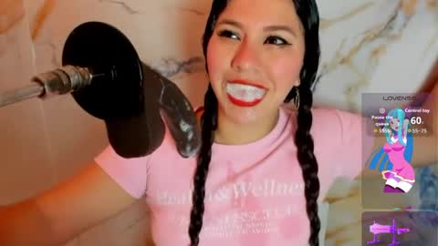 Snapshot of hade_cute2 chatting on 05.04.26 hade_cute2 online show from 05.04.26