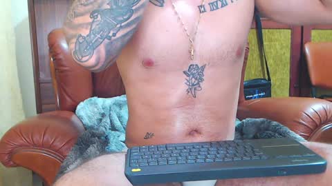 Snapshot of hades_carter chatting on 01.07.25 Hades online show from 01.07.25