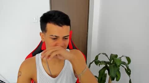 hades_horny_ online show from 04.04.26