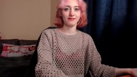 Snapshot of hadley_mills chatting on 02.11.26 hadley online show from 02.11.26