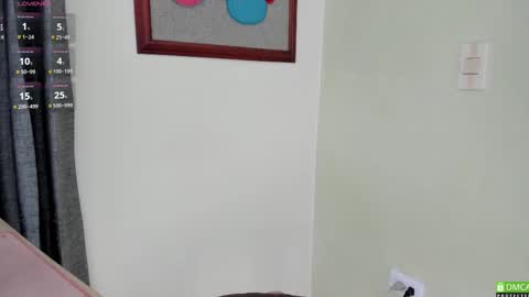 Hae-In online show from 02.16.25