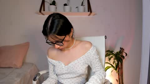 Hailey online show from 02.06.25