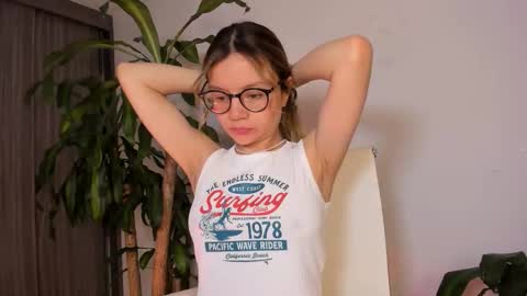 Hailey online show from 10.02.25