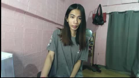 Snapshot of hailey_sweetcum77 chatting on 10.19.25 hailey_sweetcum77 online show from 10.19.25