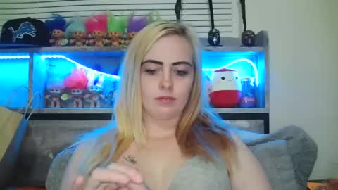 Hailey and d online show from 12.09.24