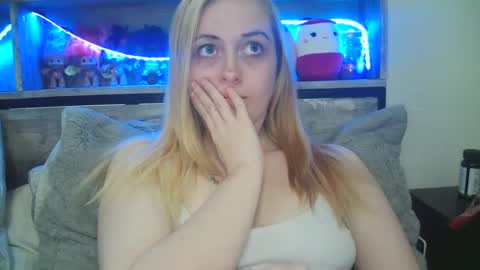 Hailey and d online show from 02.13.25