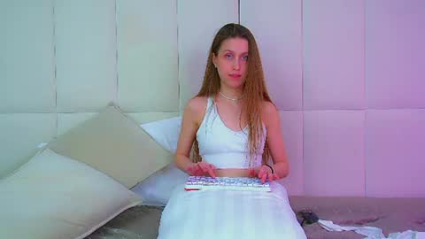 Snapshot of haileyarden chatting on 07.02.26 Hailey online show from 07.02.26