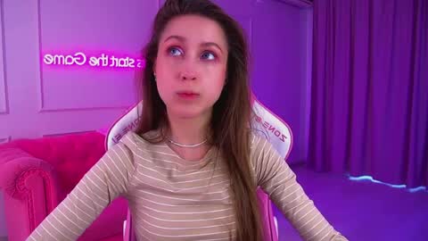 Snapshot of haileyarden chatting on 07.20.26 Hailey online show from 07.20.26