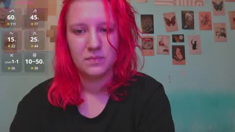 Snapshot of haileyfoxy chatting on 06.17.26 Hailey online show from 06.17.26