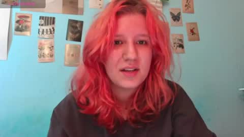 Snapshot of haileyfoxy chatting on 07.12.26 Hailey online show from 07.12.26
