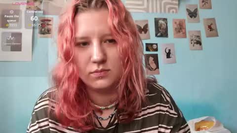 Snapshot of haileyfoxy chatting on 07.18.26 Hailey online show from 07.18.26