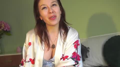 Hailey online show from 02.21.25