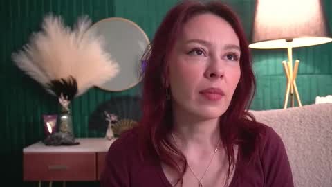 Hailey online show from 03.14.26