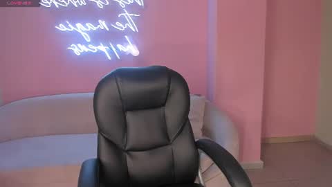Snapshot of haileyross_ chatting on 07.12.26 Hailey online show from 07.12.26