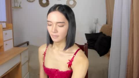 Snapshot of hailyourqueenofsatisfaction chatting on 05.08.26 Haily online show from 05.08.26