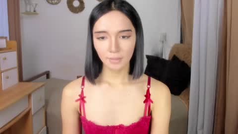 Snapshot of hailyourqueenofsatisfaction chatting on 05.10.26 Haily online show from 05.10.26