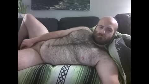 Snapshot of hairiestbear chatting on 05.02.26 Hairiest Bear online show from 05.02.26