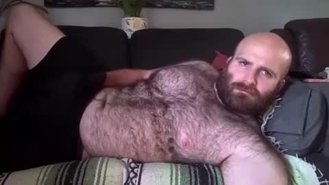 Snapshot of hairiestbear chatting on 07.31.26 Hairiest Bear online show from 07.31.26