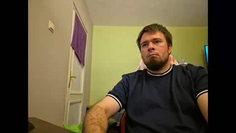 Snapshot of hairy_guy007 chatting on 12.01.24 hairy_guy007 online show from 12.01.24
