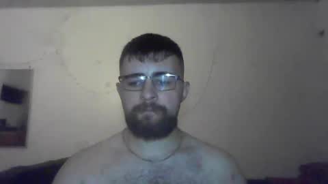 Snapshot of hairy_man_69_ chatting on 09.16.25 horny online show from 09.16.25