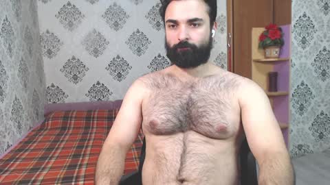 Snapshot of hairy_tyler666 chatting on 12.01.24 Hairy Tyler online show from 12.01.24
