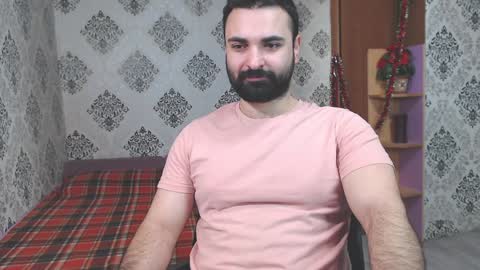 Snapshot of hairy_tyler666 chatting on 01.12.25 Hairy Tyler online show from 01.12.25