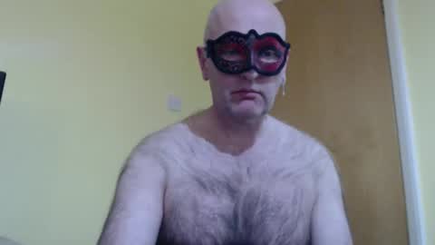 Hairy male online show from 01.11.26