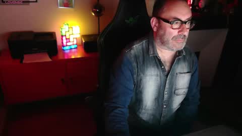 hairyfred73 online show from 03.02.25