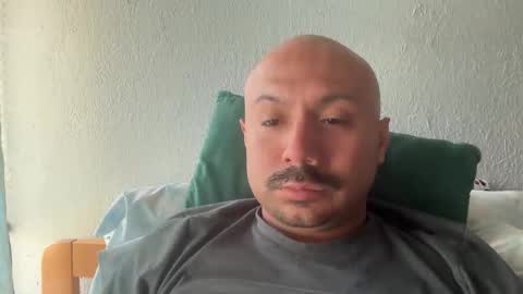 Snapshot of hairyman30000 chatting on 06.01.26 hairyman30000 online show from 06.01.26