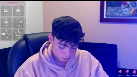 hairyncuteass online show from 10.29.25