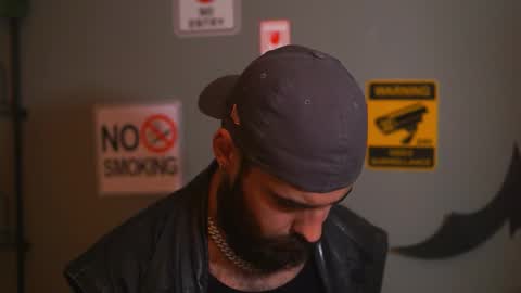 HairyRobXxX online show from 11.28.25