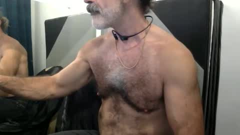 Snapshot of hairytonkas chatting on 09.16.25 HairyTonkas online show from 09.16.25