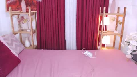 Snapshot of haisleypalmer chatting on 12.21.24 YOUR SIDECHIC HAILEY online show from 12.21.24