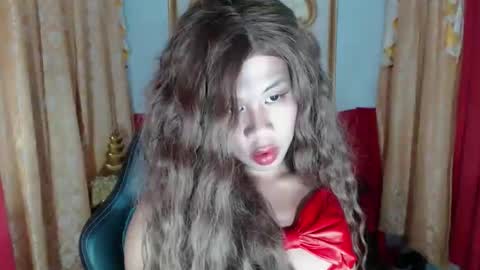 haku020485 online show from 10.20.25