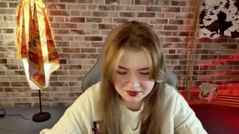 HaleySun online show from 10.14.25